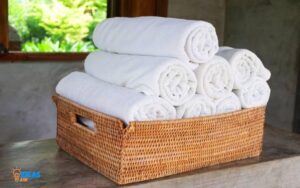 How to Roll Hand Towels in a Basket